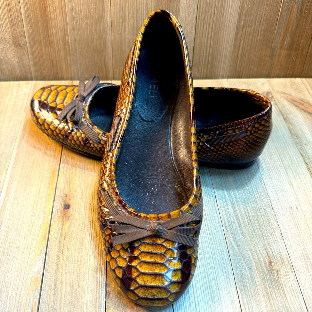 Vaneli Women’s Slip On Leather Flats Snake Skin Print Brown Bow Gold size‎ 7